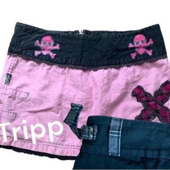 MAJOR TRIPP NYC SKIRT ISO POST!!💓🕷️ - Picture 2 of 9